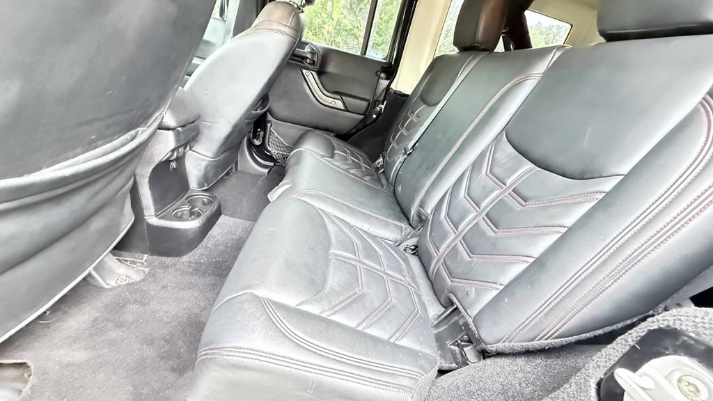 2014 Jeep Wrangler Unlimited Image 11