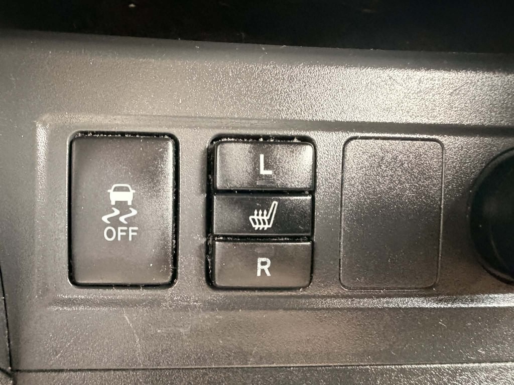 2011 Toyota Rav4 Image 17