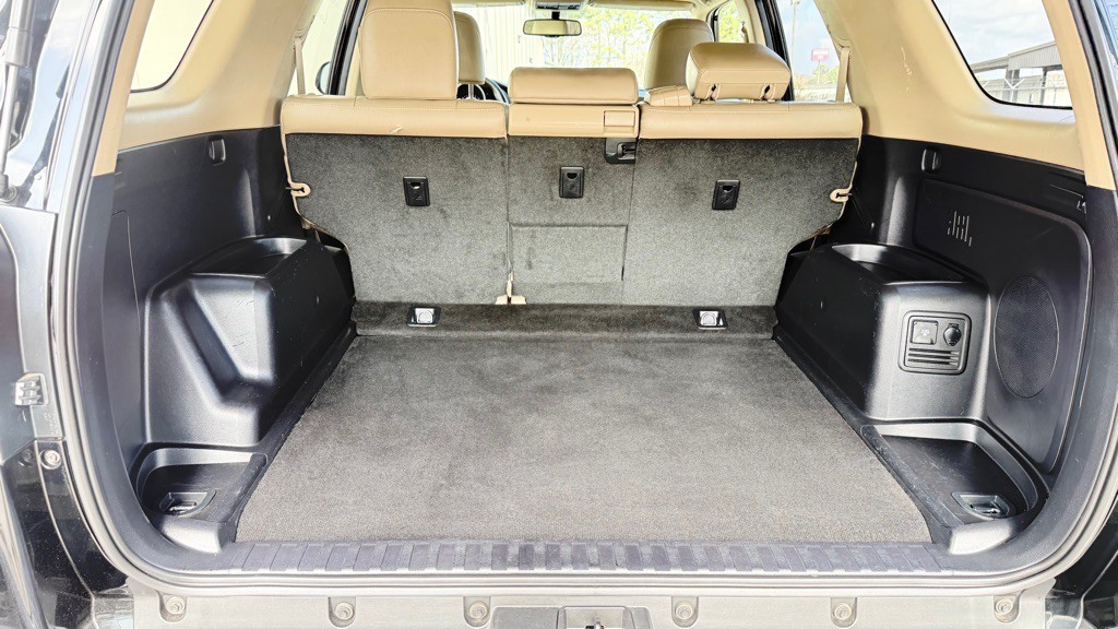 2011 Toyota 4Runner Image 12