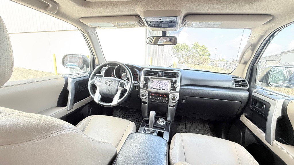 2011 Toyota 4Runner Image 14