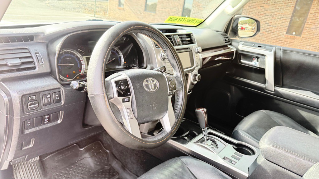 2018 Toyota 4Runner Image 11