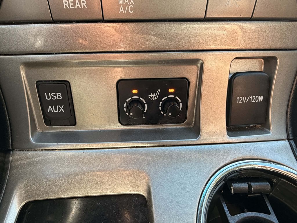 2011 Toyota Highlander Image 13