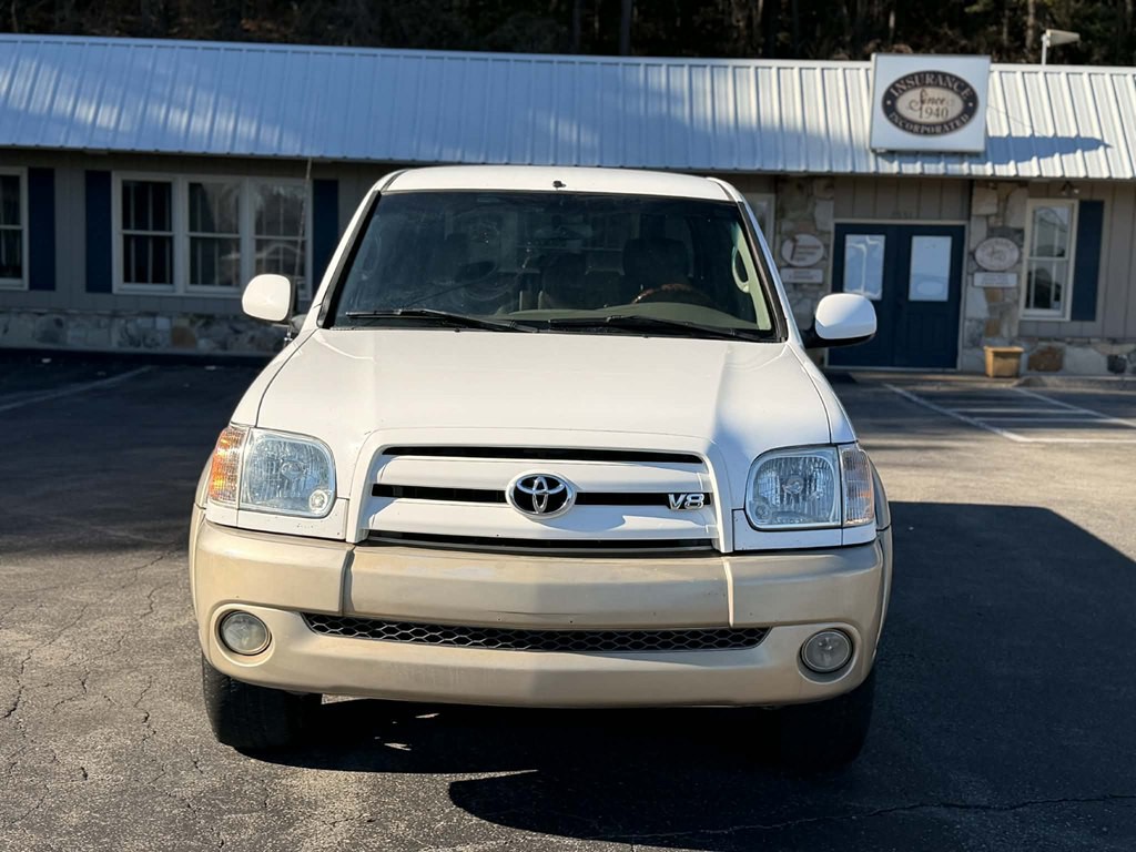 2005 Toyota Tundra Image 2