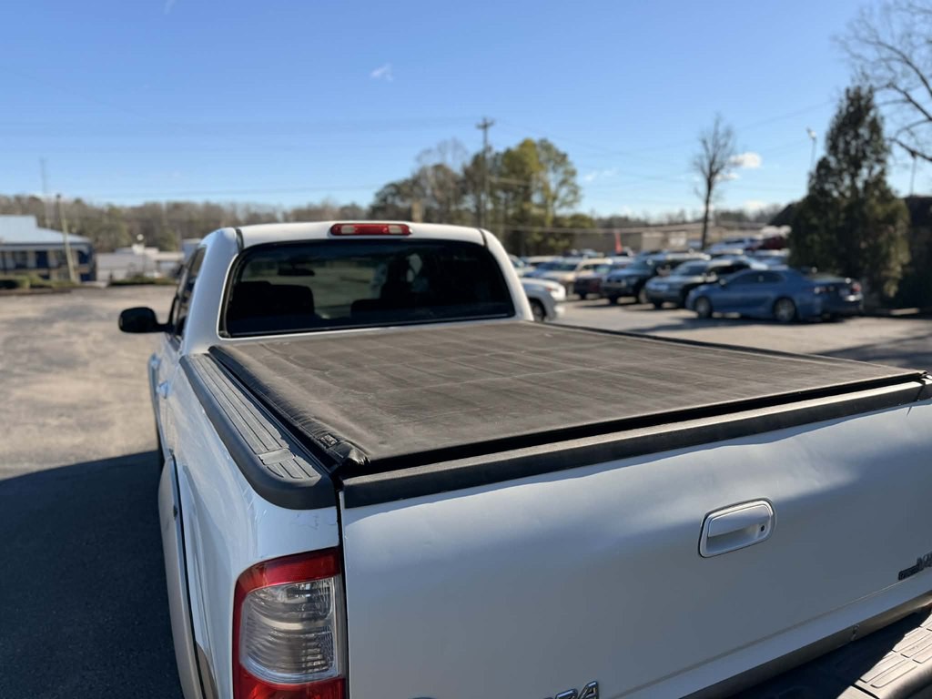 2005 Toyota Tundra Image 6