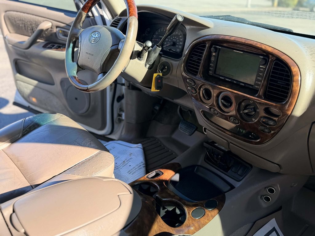 2005 Toyota Tundra Image 9