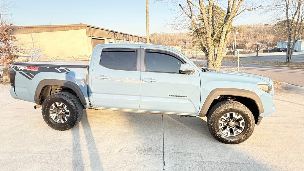 2019 Toyota Tacoma Image 4