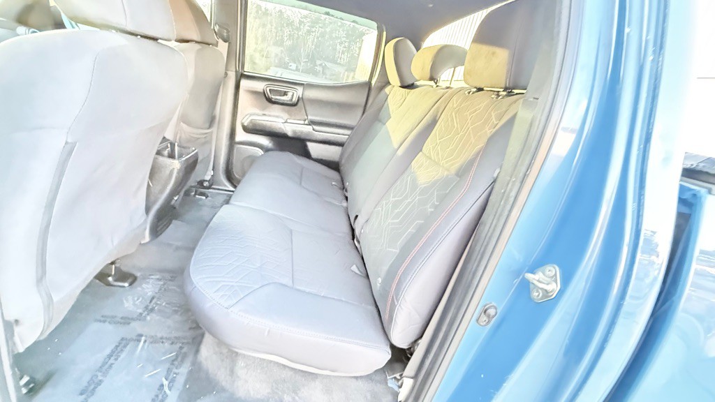 2019 Toyota Tacoma Image 11