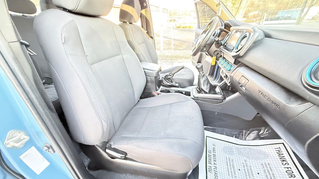 2019 Toyota Tacoma Image 26