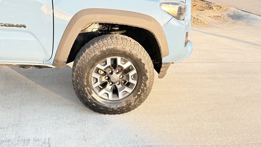 2019 Toyota Tacoma Image 33