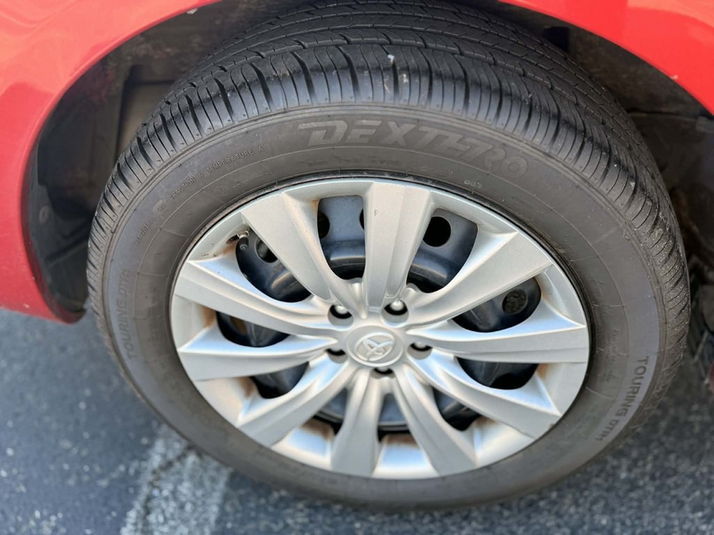 2013 Toyota Corolla Image 17