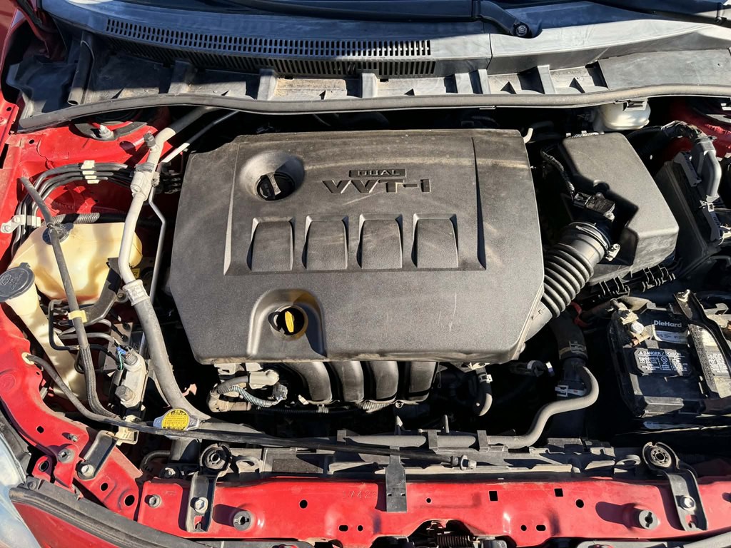 2013 Toyota Corolla Image 19