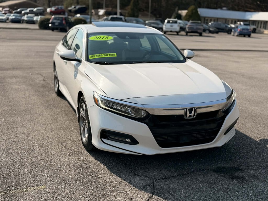 2018 Honda Accord Image 1