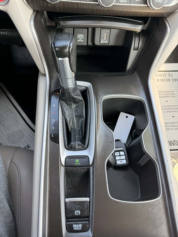 2018 Honda Accord Image 13