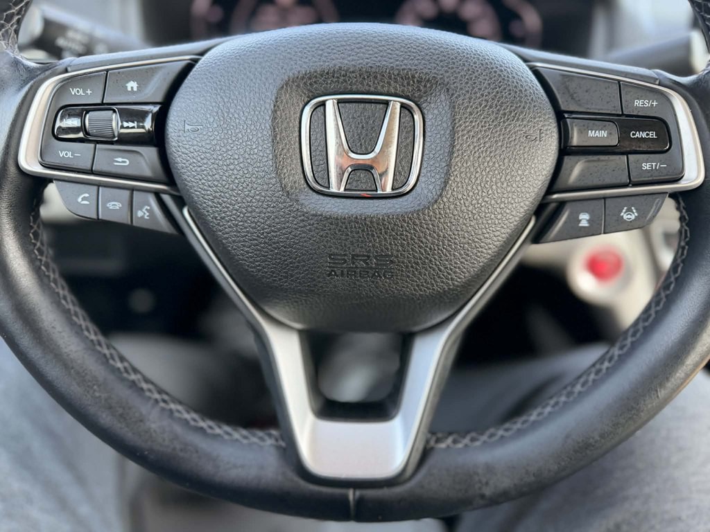 2018 Honda Accord Image 32