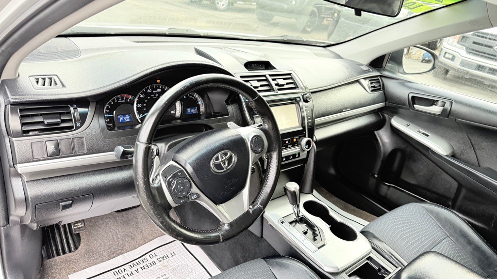 2012 Toyota Camry Image 15