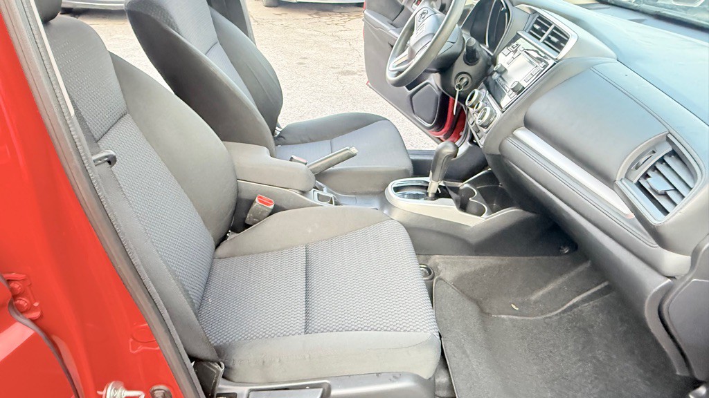 2018 Honda Fit Image 16