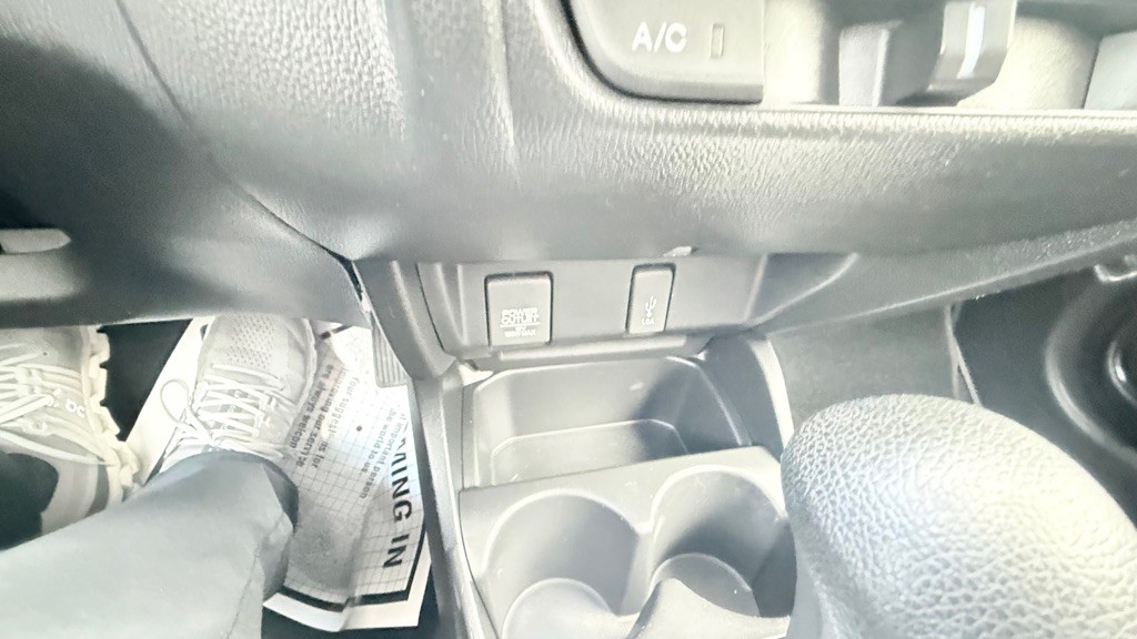 2018 Honda Fit Image 21