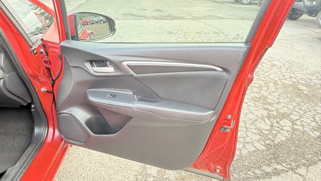 2018 Honda Fit Image 23