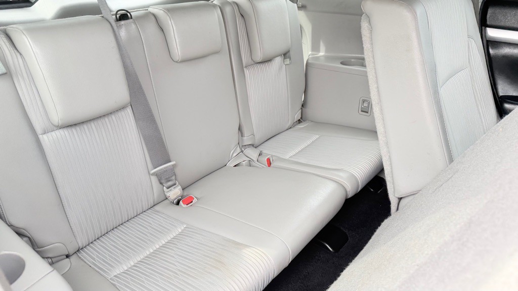 2019 Toyota Highlander Image 11