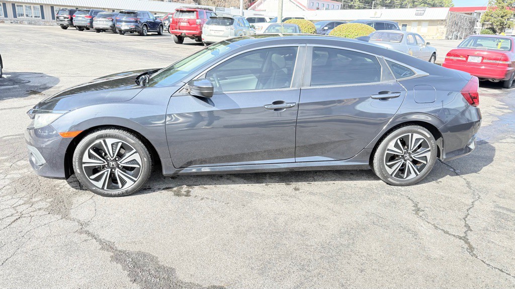 2018 Honda Civic Image 4