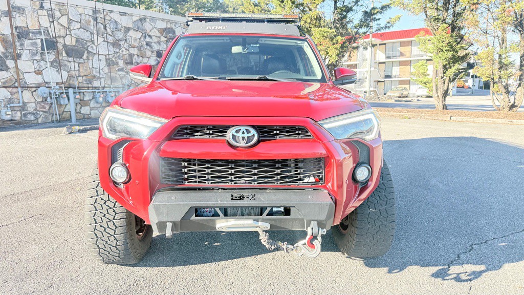 2015 Toyota 4Runner Image 2
