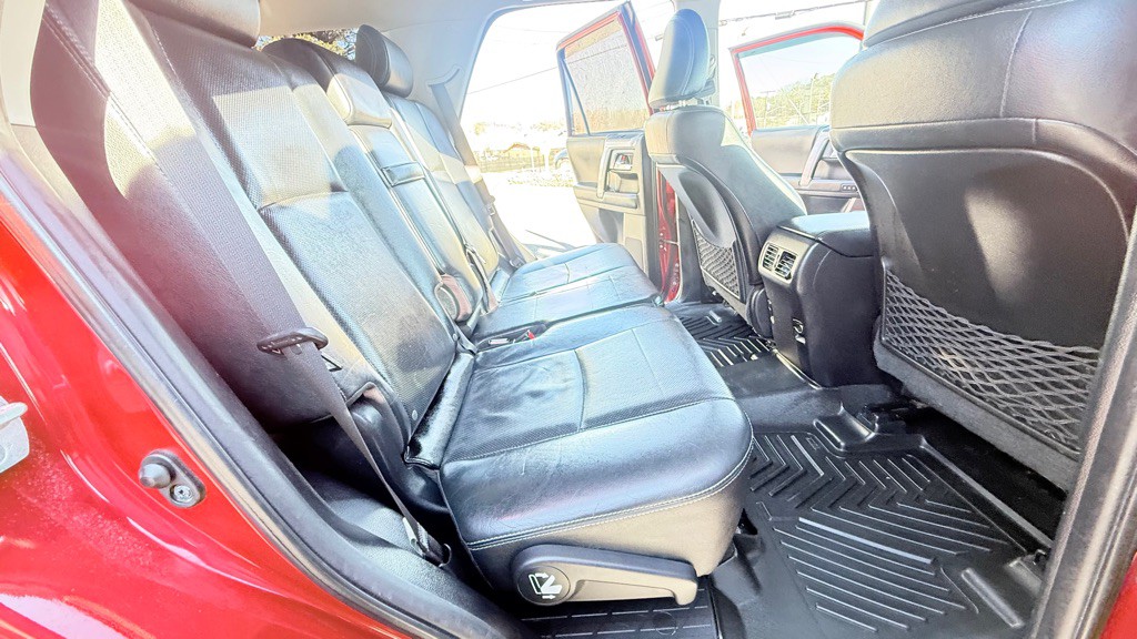 2015 Toyota 4Runner Image 13