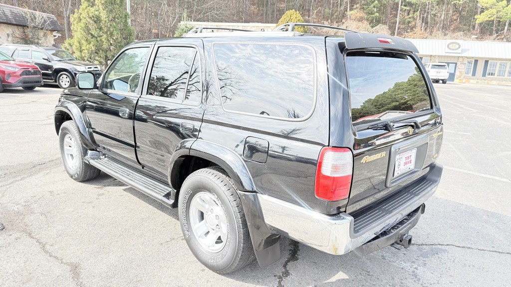 2000 Toyota 4Runner Image 7