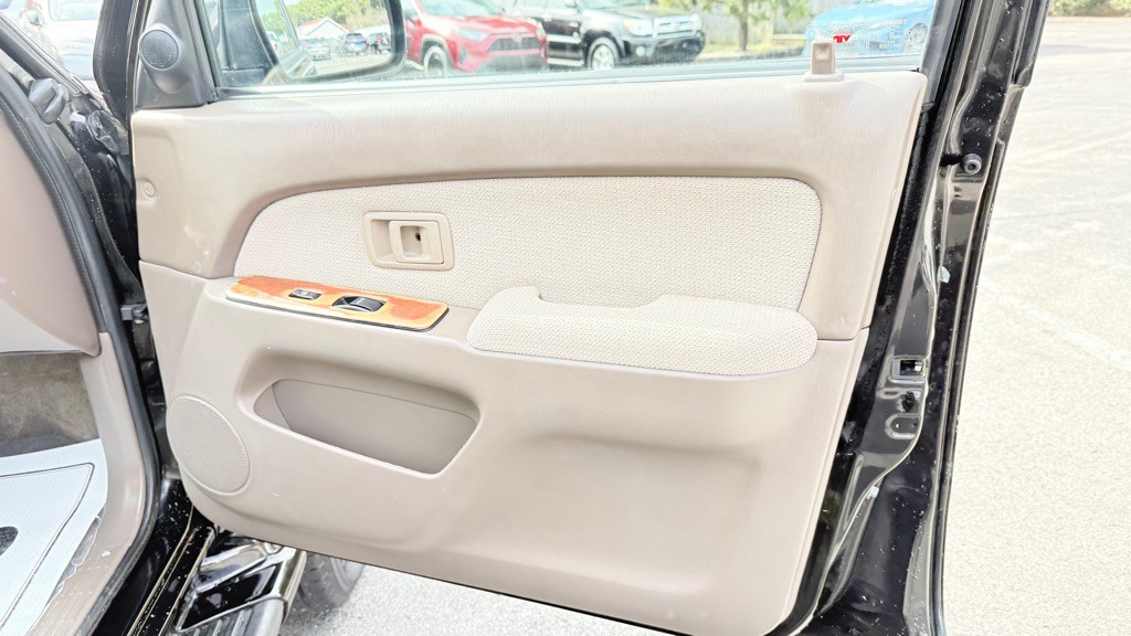 2000 Toyota 4Runner Image 35