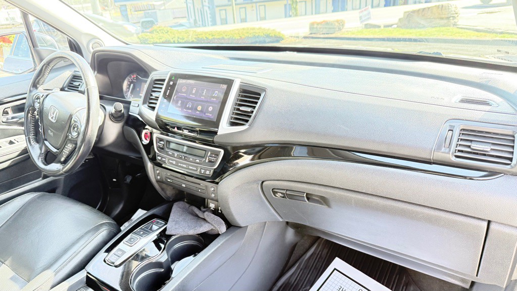 2016 Honda Pilot Image 17