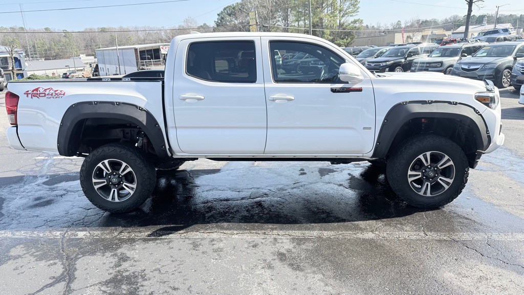 2016 Toyota Tacoma Image 7