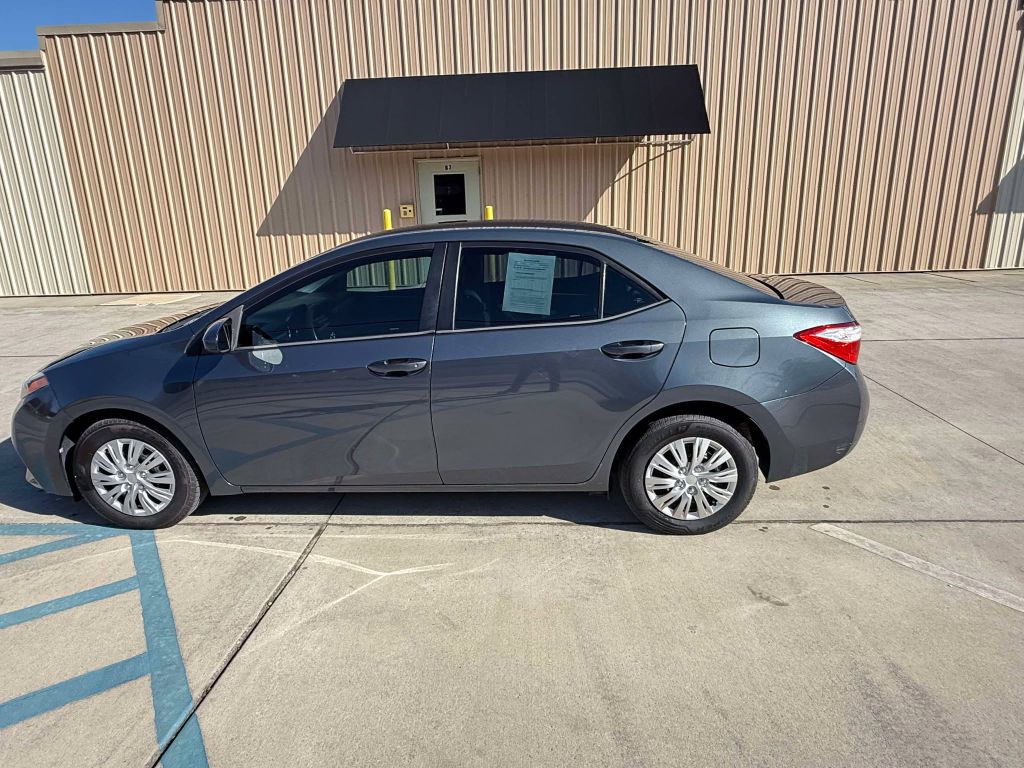 2014 Toyota Corolla Image 11