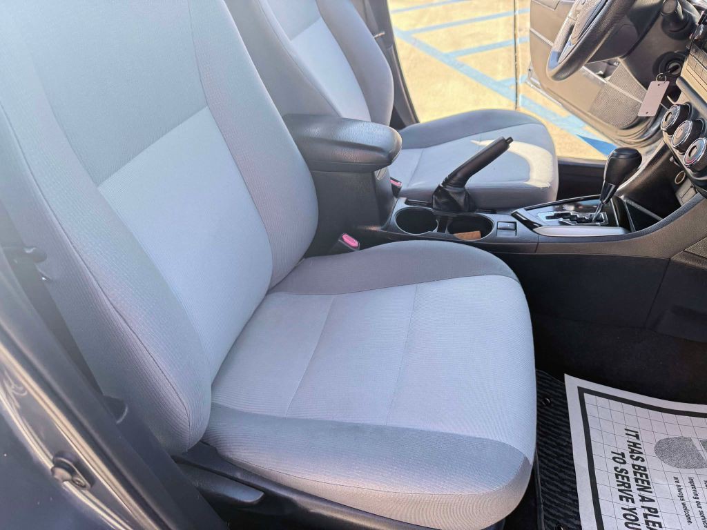 2014 Toyota Corolla Image 25