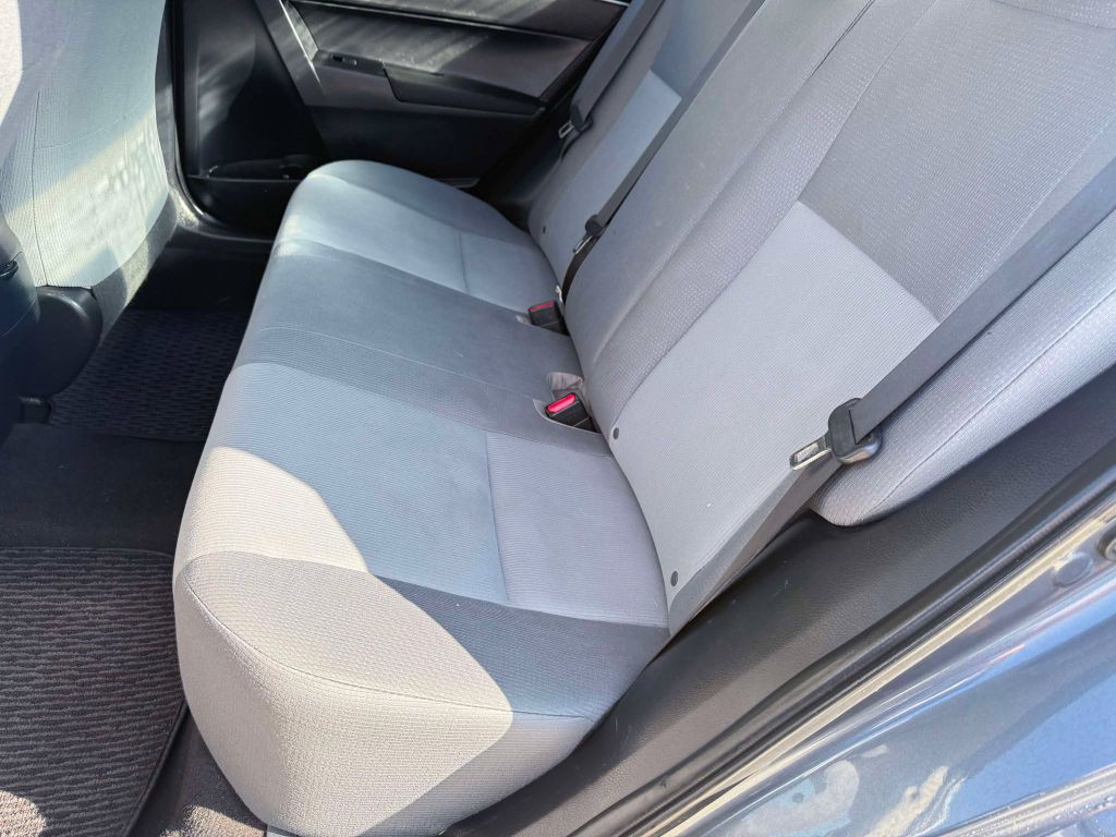 2014 Toyota Corolla Image 28