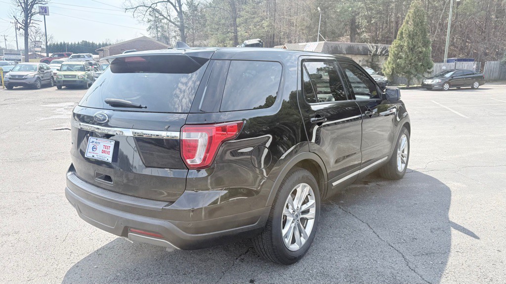 2019 Ford Explorer Image 7