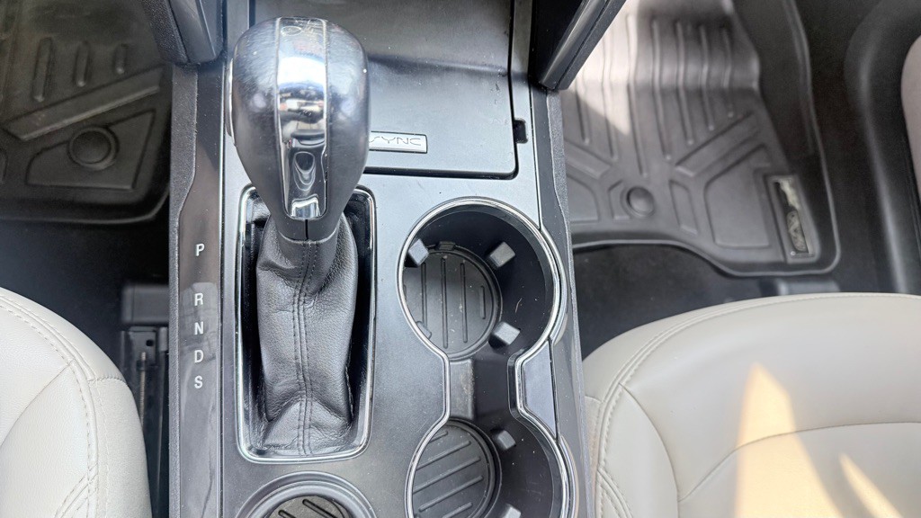 2019 Ford Explorer Image 22