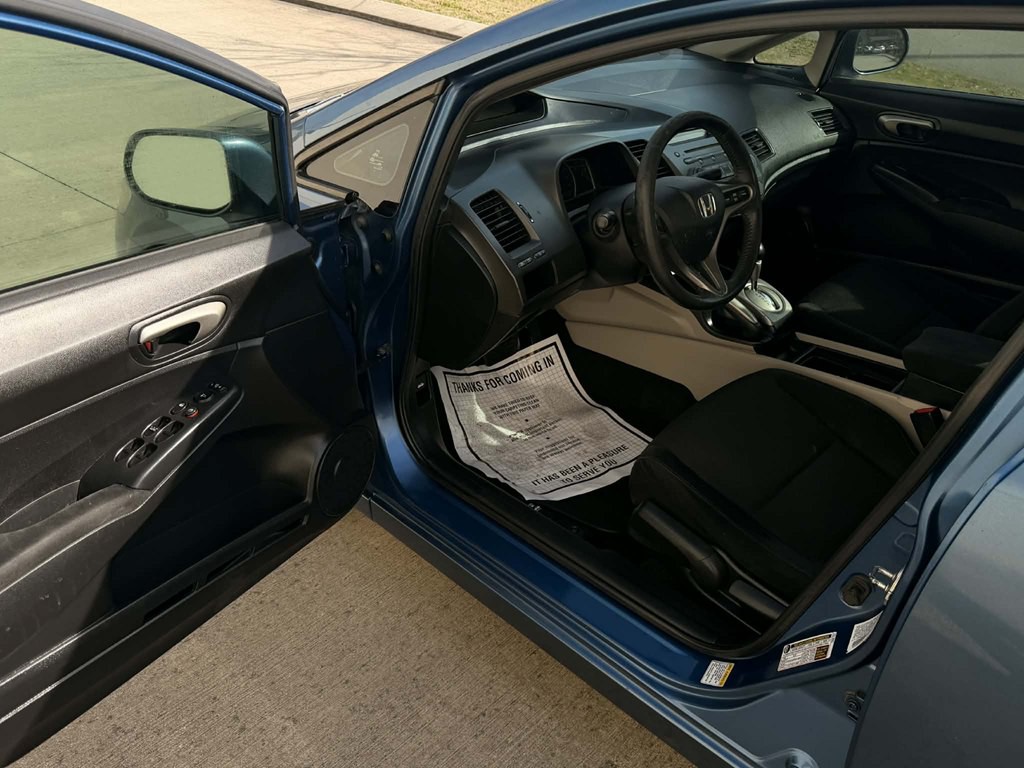 2010 Honda Civic Image 8