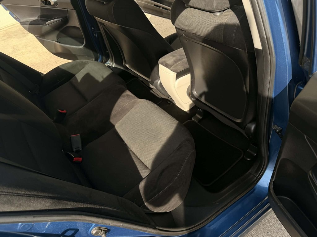 2010 Honda Civic Image 13