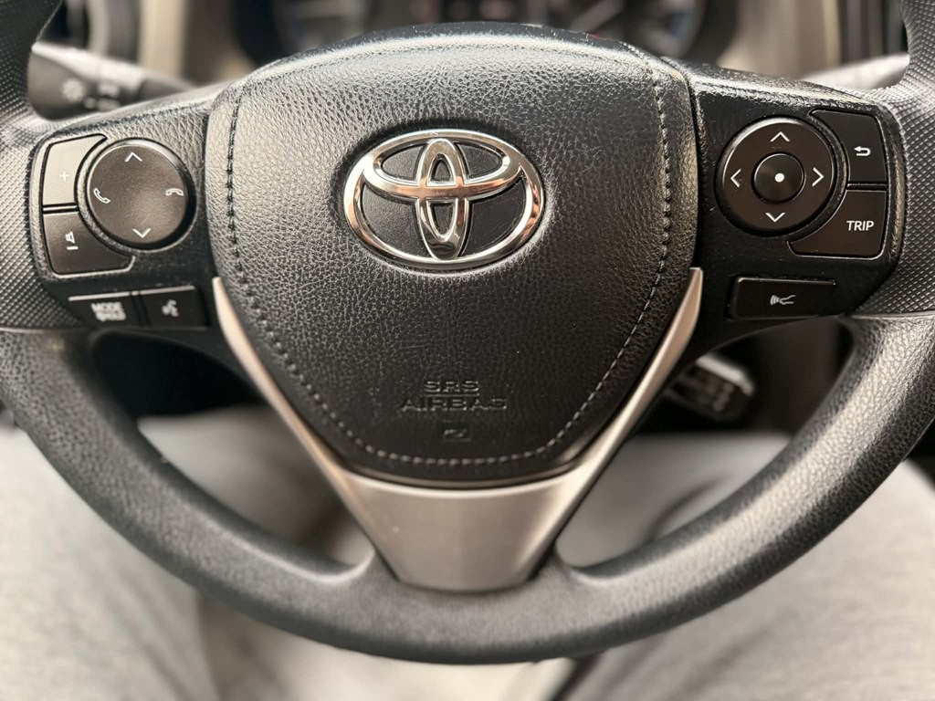 2017 Toyota Rav4 Image 14