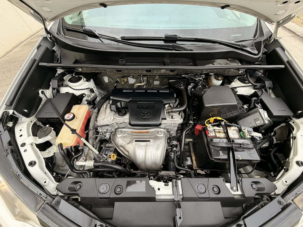 2017 Toyota Rav4 Image 19