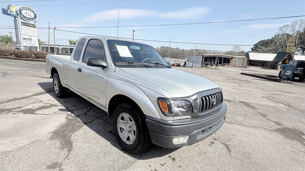 2001 Toyota Tacoma Image 2