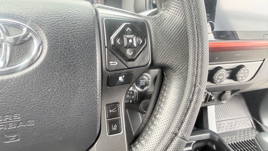 2019 Toyota Tacoma Image 24