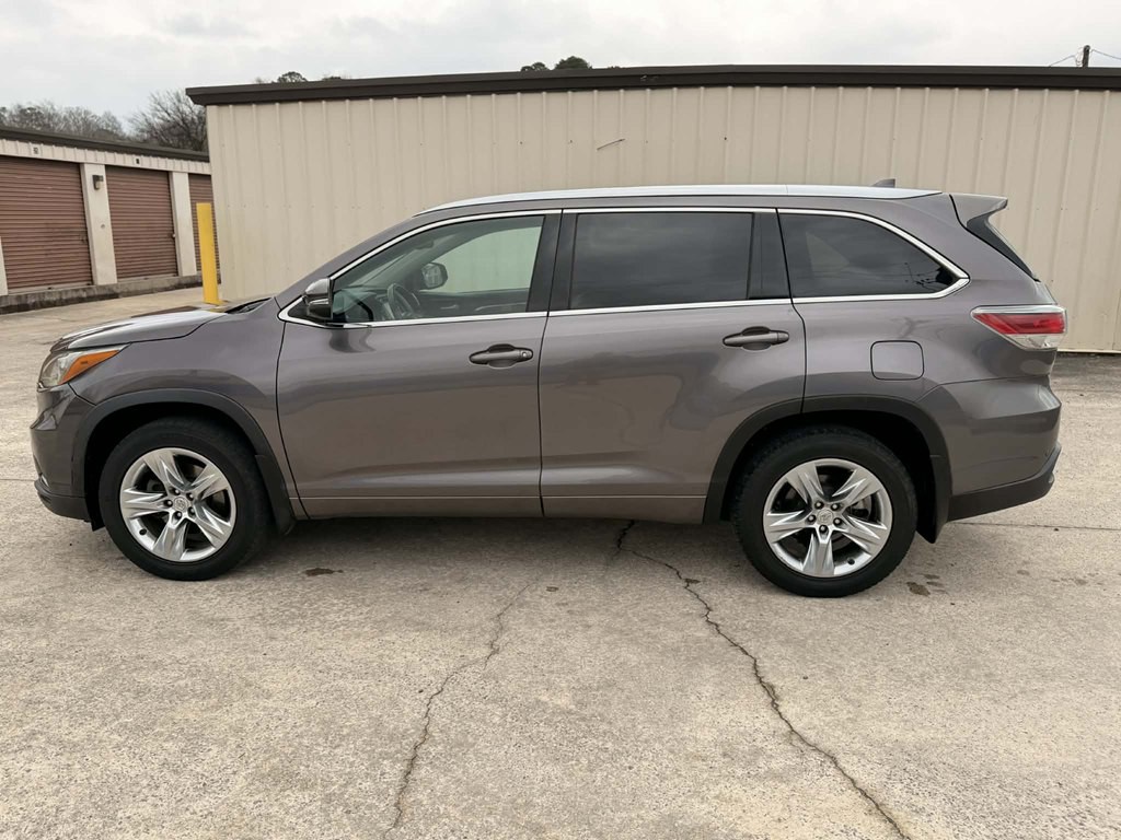 2014 Toyota Highlander Image 8