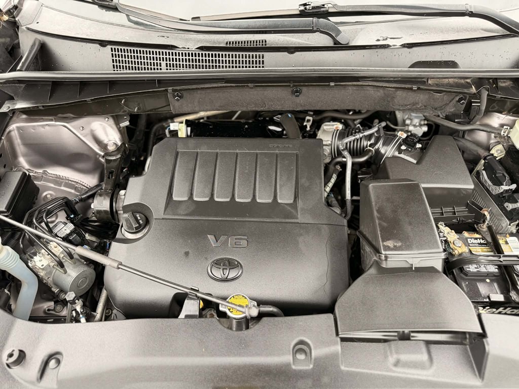 2014 Toyota Highlander Image 16