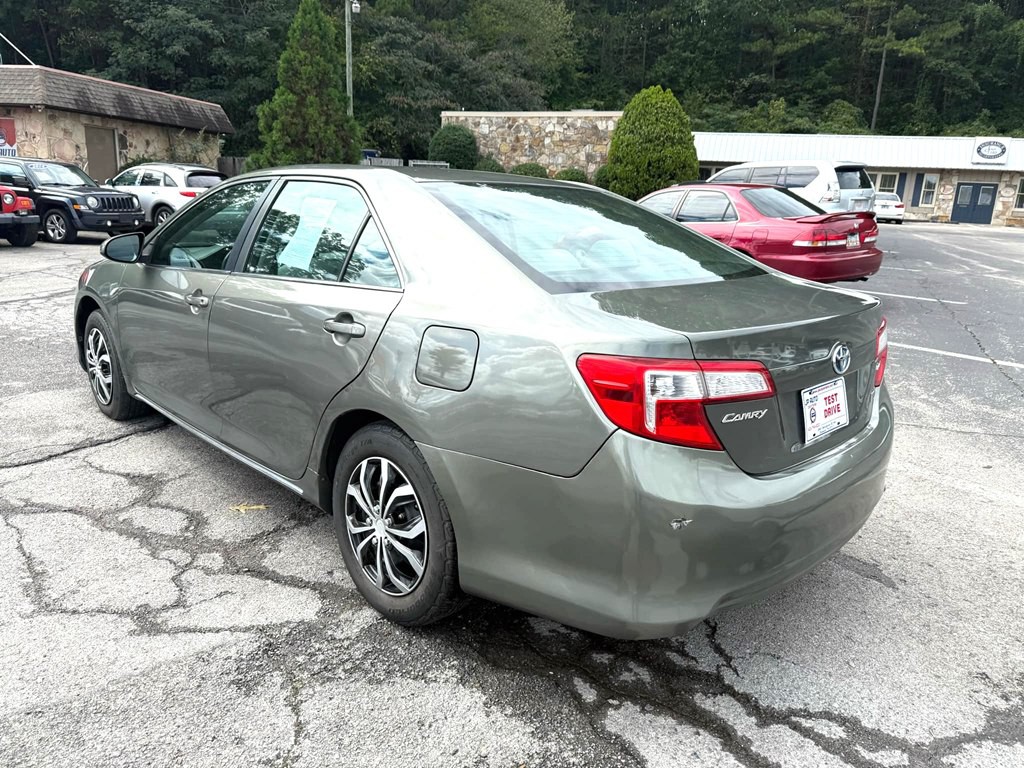 2012 Toyota Camry Image 7