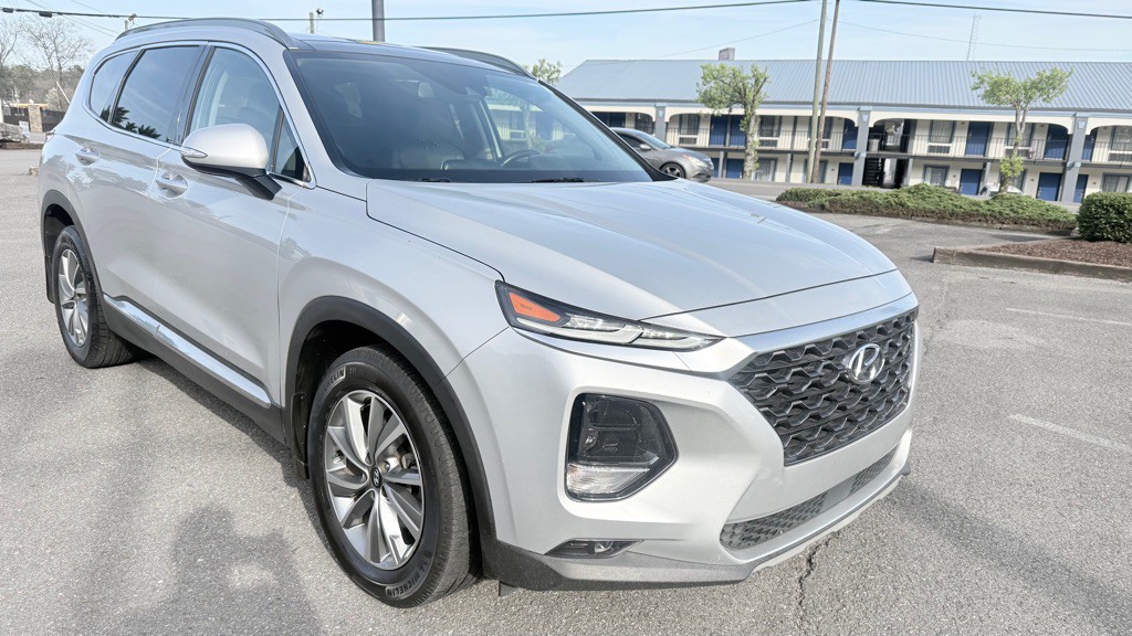 2020 Hyundai Santa Fe Image 3