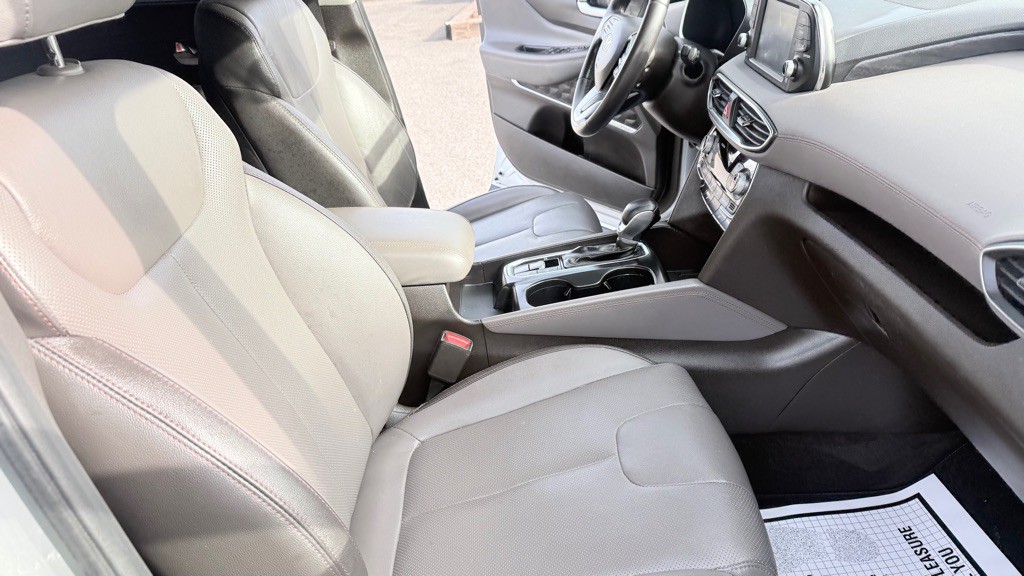 2020 Hyundai Santa Fe Image 10