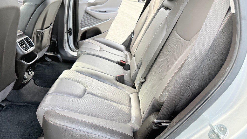 2020 Hyundai Santa Fe Image 15