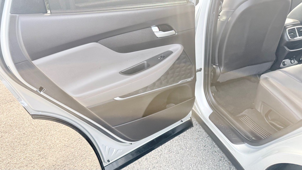 2020 Hyundai Santa Fe Image 32