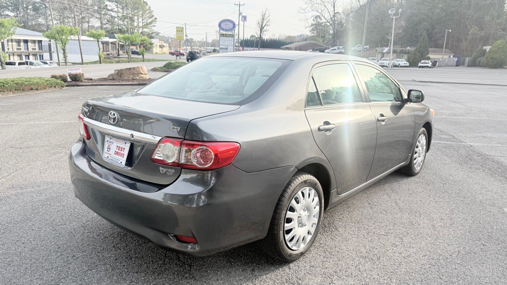 2013 Toyota Corolla Image 5