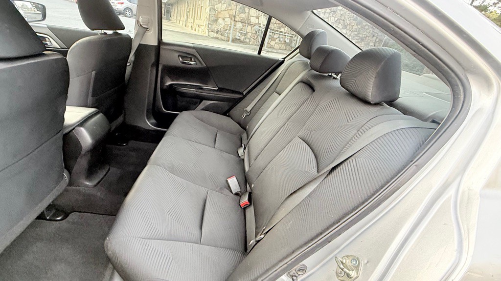 2015 Honda Accord Image 21